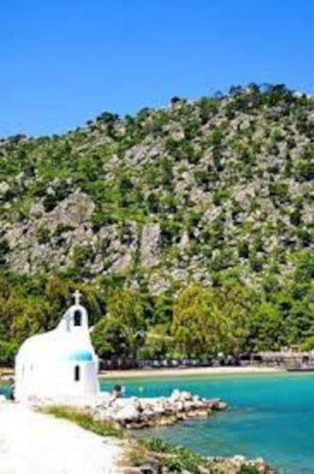 Willa House By The Sea At Skaloma, Loutraki Jezioro Vouliagmeni Zewnętrze zdjęcie